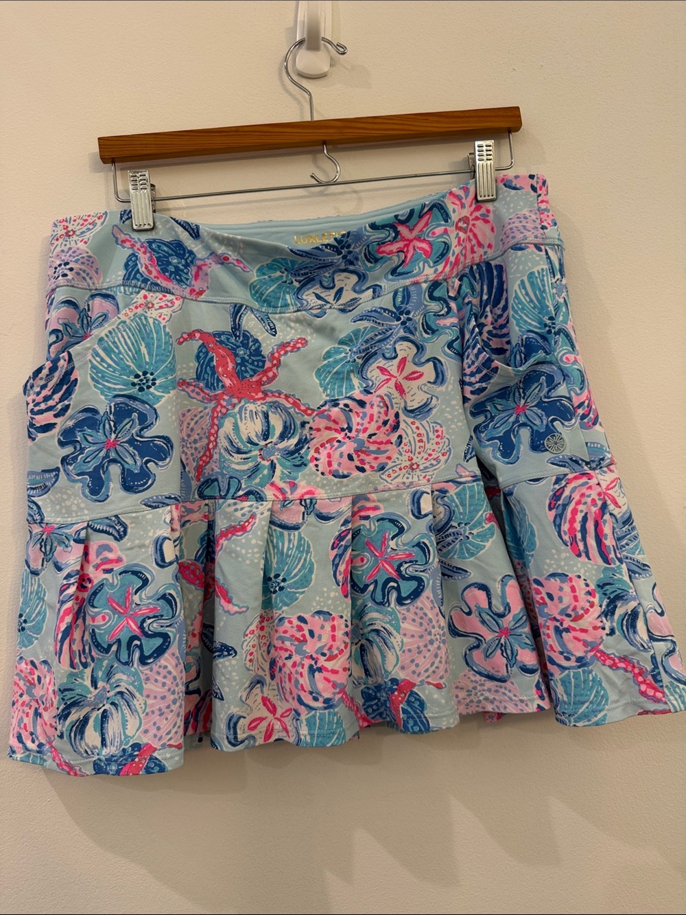 lululemon athletica Sea Life Print Mini skort - Light Blue, Pink & Navy